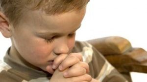 Când şi cum se dă Sfânta Împărtăşanie copiilor mici