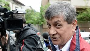 Judecătorul STAN MUSTAŢĂ aranja dosarele la WC şi trăgea apa ca să nu fie interceptat