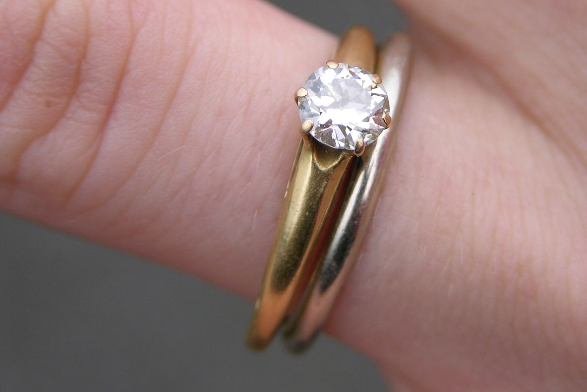 Unul dintre cei mai iubiți actori s-a logodit în secret