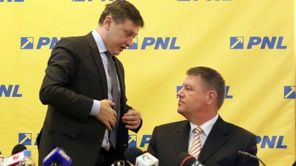 VIITORUL DREPTEI. Antonescu: Discuţia e deschisă cu oricine. Iohannis: Exclud o alianţă cu PSD