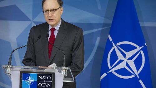 NATO confirmă că Rusia a început retragerea trupelor de la frontierele cu Ucraina