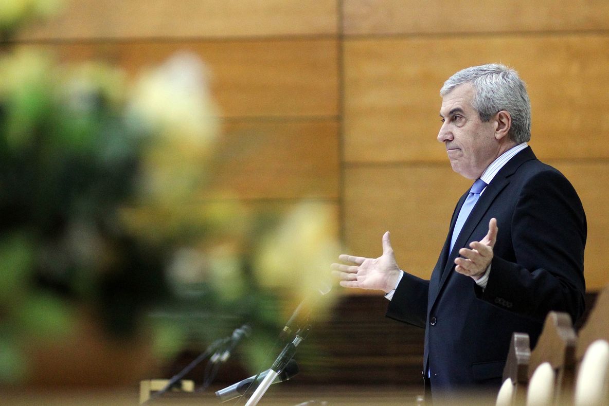 Cum se vede în PSD posibila revenire a lui Tăriceanu în PNL 