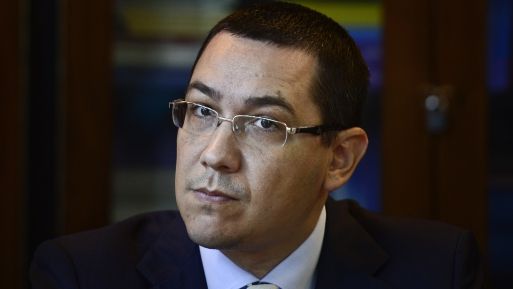 Ponta susţine că funcţionarii sprijiniţi de PNL nu vor fi disponibilizaţi