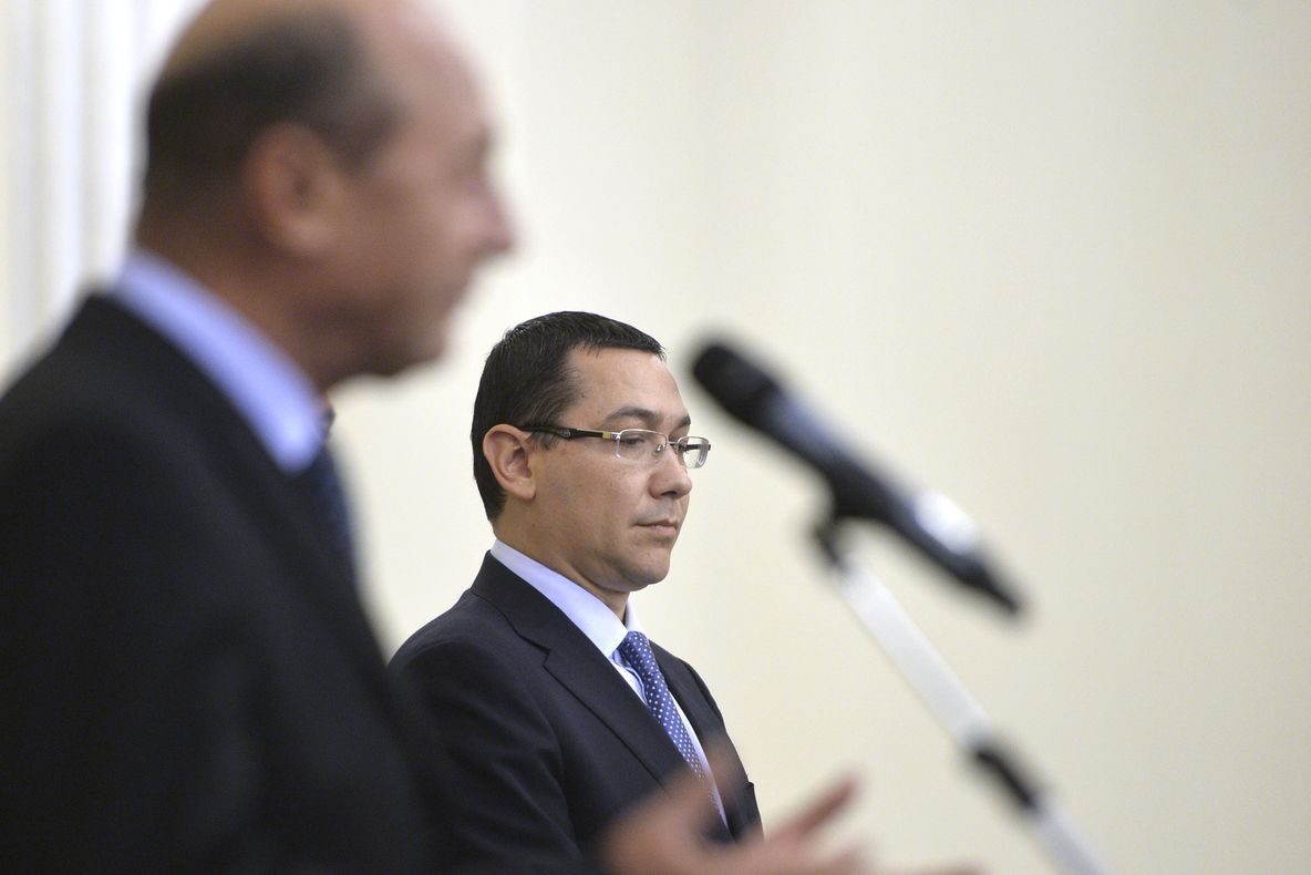 Ponta îl reclamă pe Băsescu la CSM pentru INGERINŢE ÎN JUSTIŢIE 