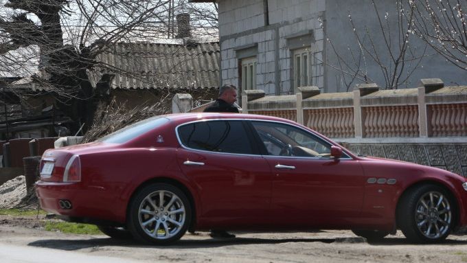 Preotul din Giurgiu cu Maserati şi-a cumpărat şi un BMW de 75.000 euro