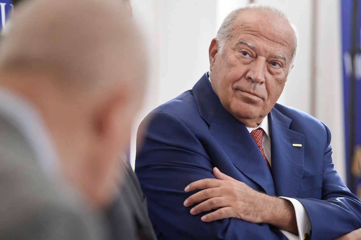 Băsescu: Reacţia lui Voiculescu la Mustaţă, cea a unui om vinovat, aproape în situaţia de suspect