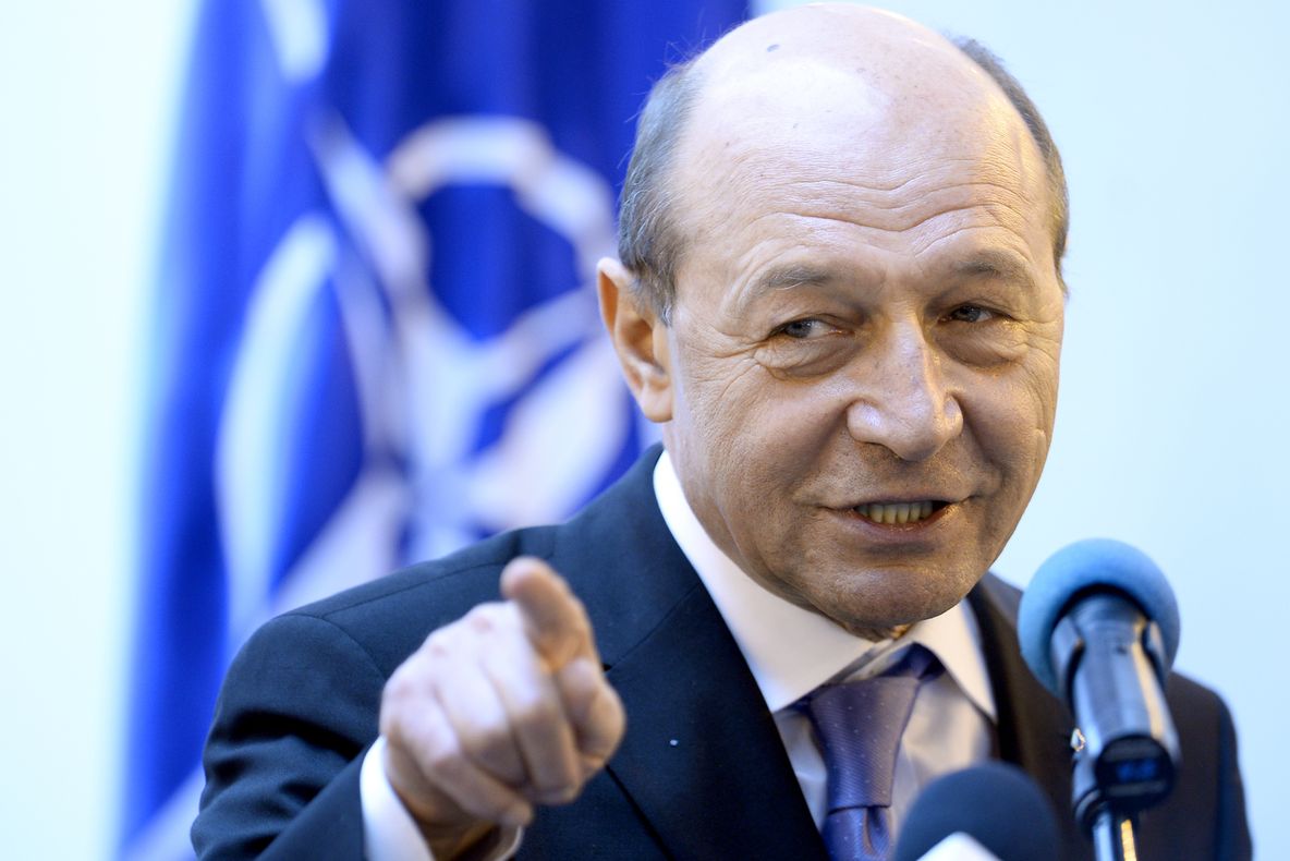 Băsescu: Categoric va fi o creștere a prezenței militare NATO în România