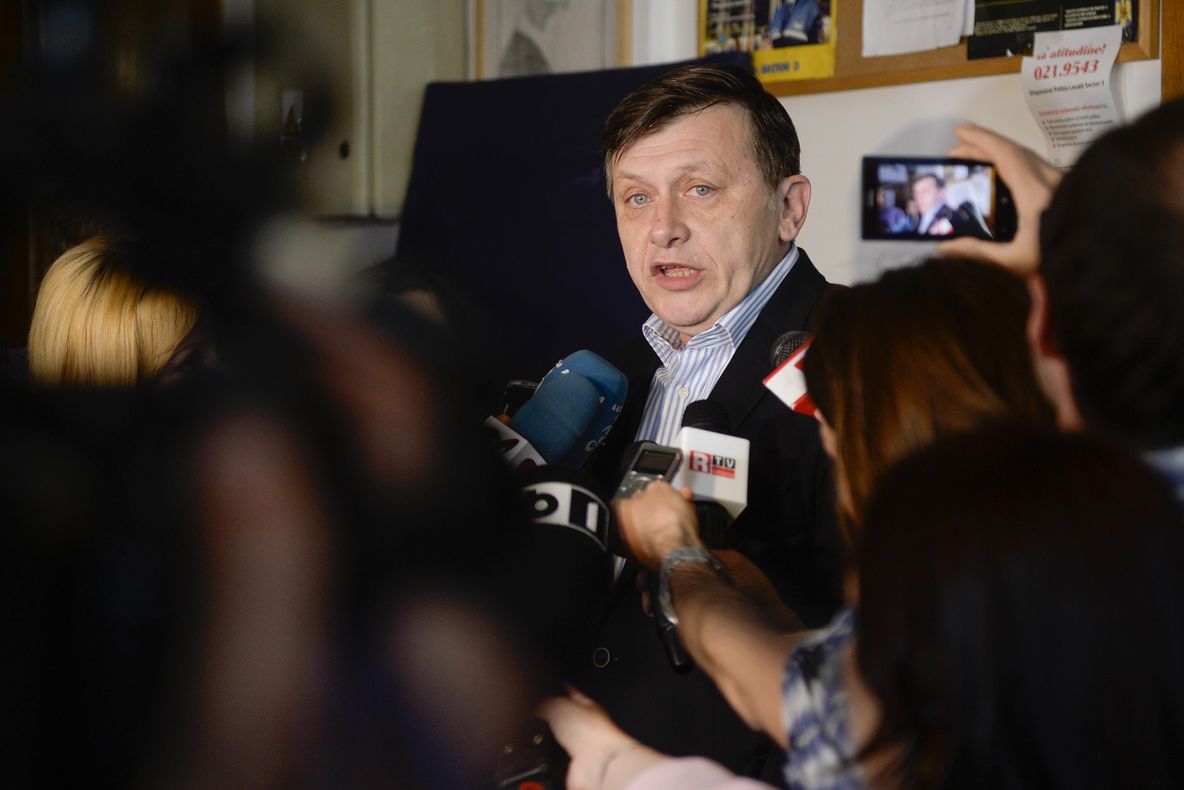 Antonescu: PNL este o instituție de patrimoniu istoric a României 