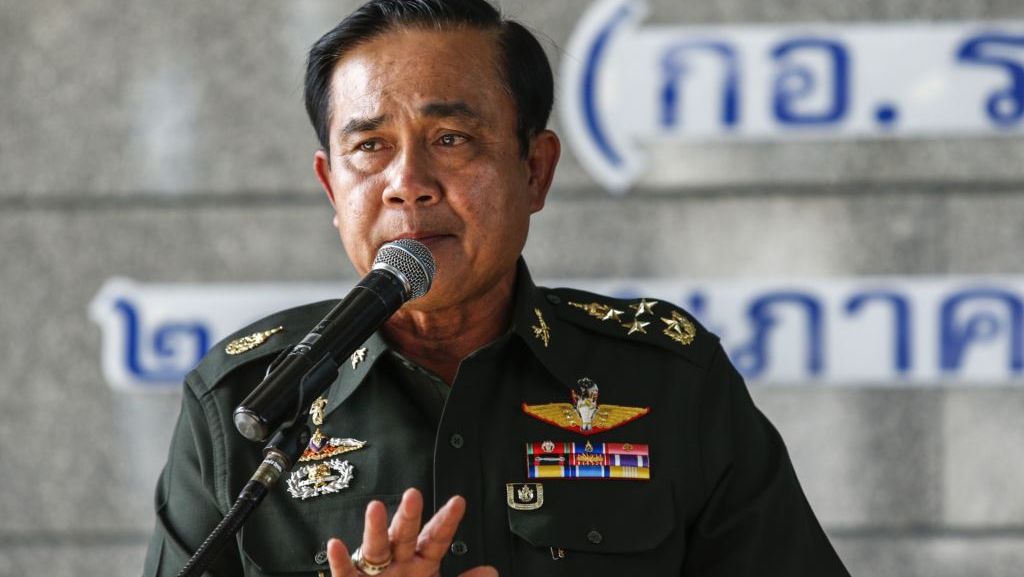 LOVITURĂ de STAT anunţată în direct la TV, în Thailanda UPDATE