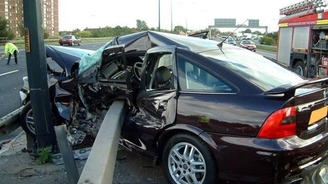 Grav accident provocat de un candidat PPDD la europarlamentare 