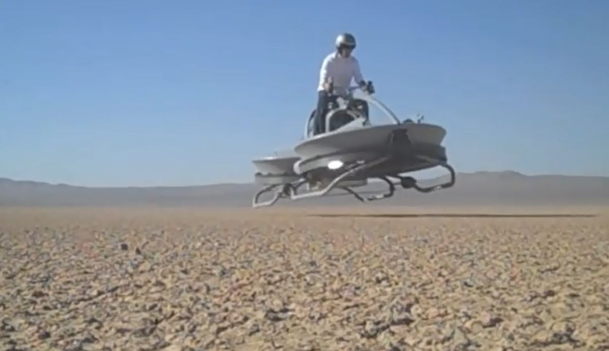 Cât costă Aero X, primul aparat de zbor personal. POŢI EVITA TRAFICUL din oraş