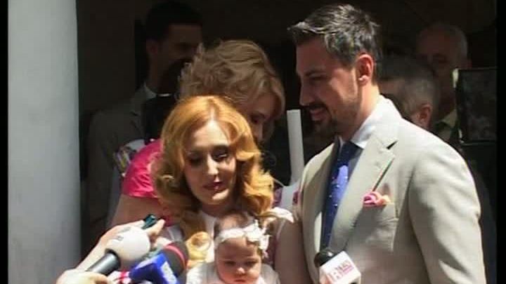 Alina Sorescu şi Alexandru Ciucu şi-au botezat fetiţa 