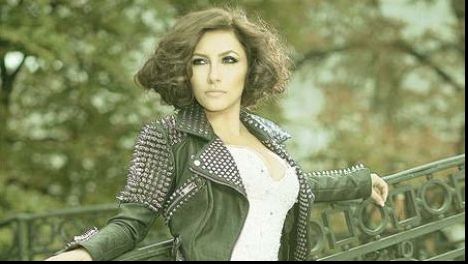 Este însărcinată! Andra a făcut anunțul la miezul nopții