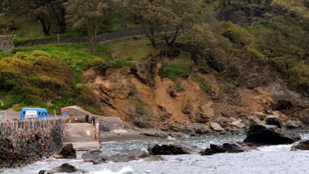 Un român a adormit pe o stâncă în Marea Britanie 