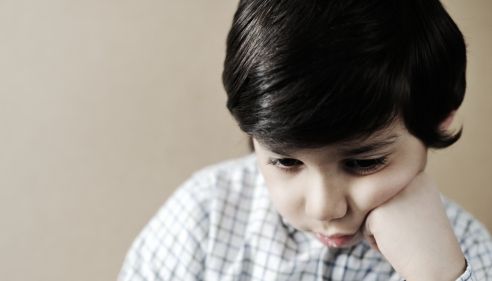 Cercetătorii cred că au descoperit CAUZA AUTISMULUI