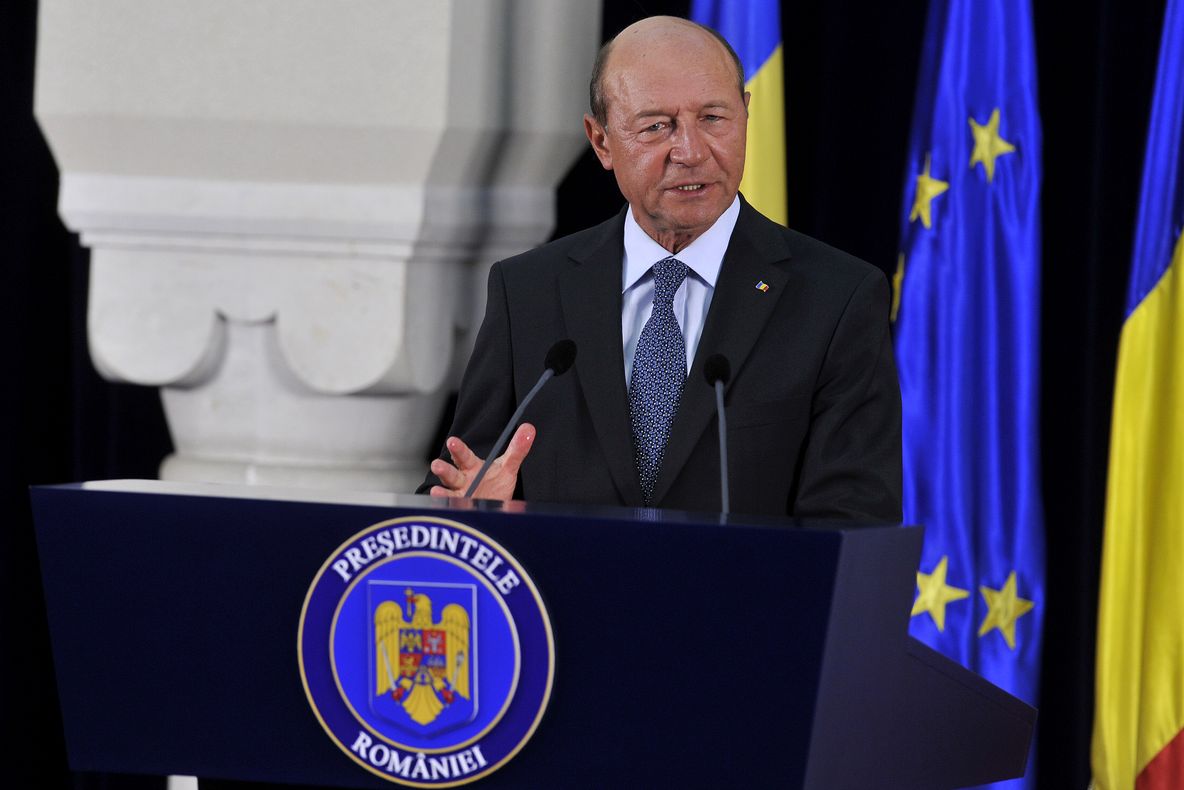 Băsescu, lui Ponta: Să lase minciunile! După ce a atacat DNA-ul, vrea să devină apărătorul justiţiei