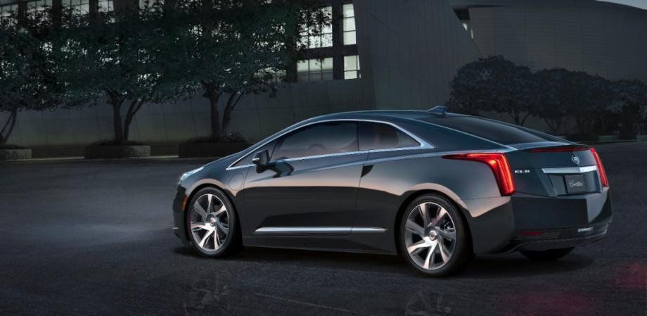 Cadillac ELR, CEA MAI SEDUCĂTOARE maşină electrică din lume 