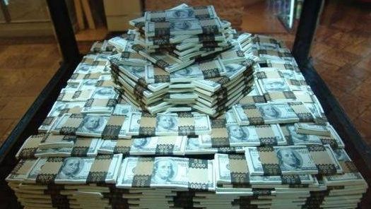 Averea celor mai bogaţi 1.000 de britanici a atins un nivel record 