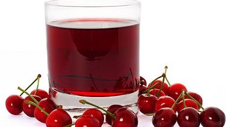 Minunile pe care le pot face DOUĂ PAHARE de SUC DE CIREŞE 