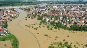O posibilă CATASTROFĂ ameninţă Balcanii, după INUNDAŢII