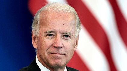 Joe Biden, invitat de o elevă la balul de absolvire. RĂSPUNSUL e uimitor!