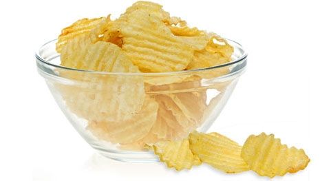 10 alternative sănătoase la CHIPS-URILE DE CARTOFI