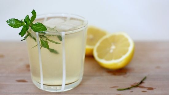 Băutura pe care o femeie de 111 ani o bea în fiecare zi. Spune că nu a fost bolnavă niciodată în viața ei