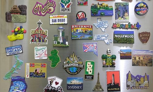 ATENŢIE! Magneţii de frigider pot ucide!