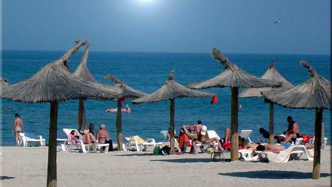 Cum poţi să stai 6 zile pe litoral cu doar 160 lei