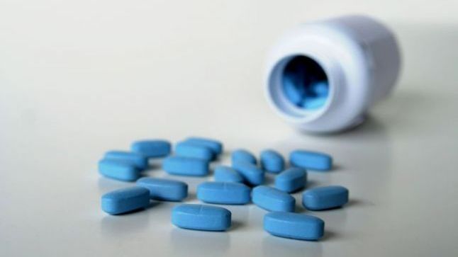 Trafic de PASTILE PENTRU POTENŢĂ contrafăcute: Şapte persoane, cercetate