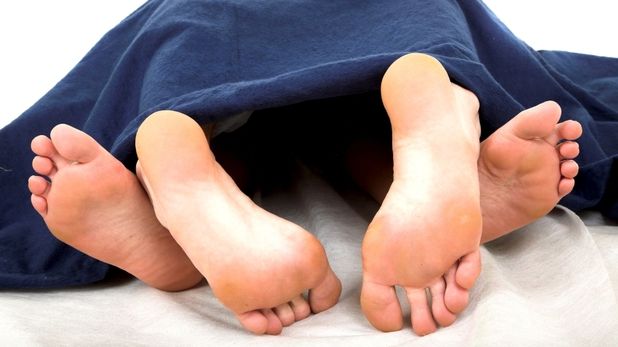 O boală cu transmitere sexuală favorizează apariţia cancerului. Care sunt SIMPTOMELE  