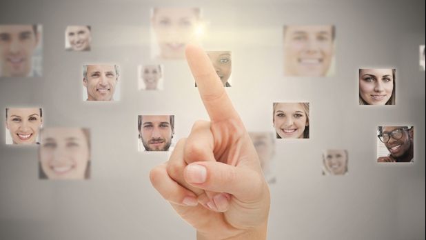  Cum să faci o poză de profil perfectă