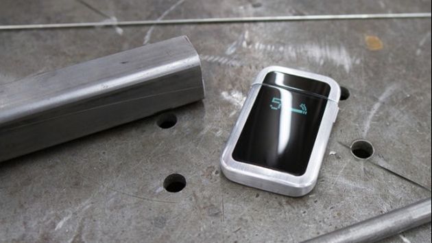 Bricheta inteligentă care te ajută să renunți la fumat