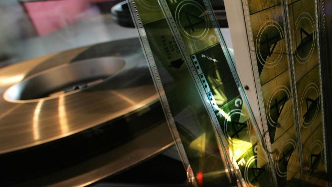 Încă un ACTOR LEGENDAR a murit