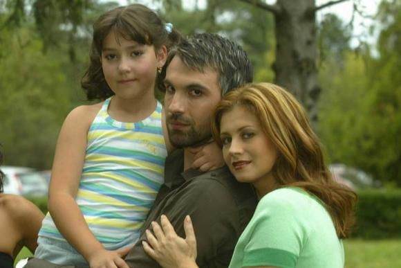 O mai ţii minte? Fetiţa din "Numai Iubirea" e acum ADOLESCENTĂ. Vezi cum arată!