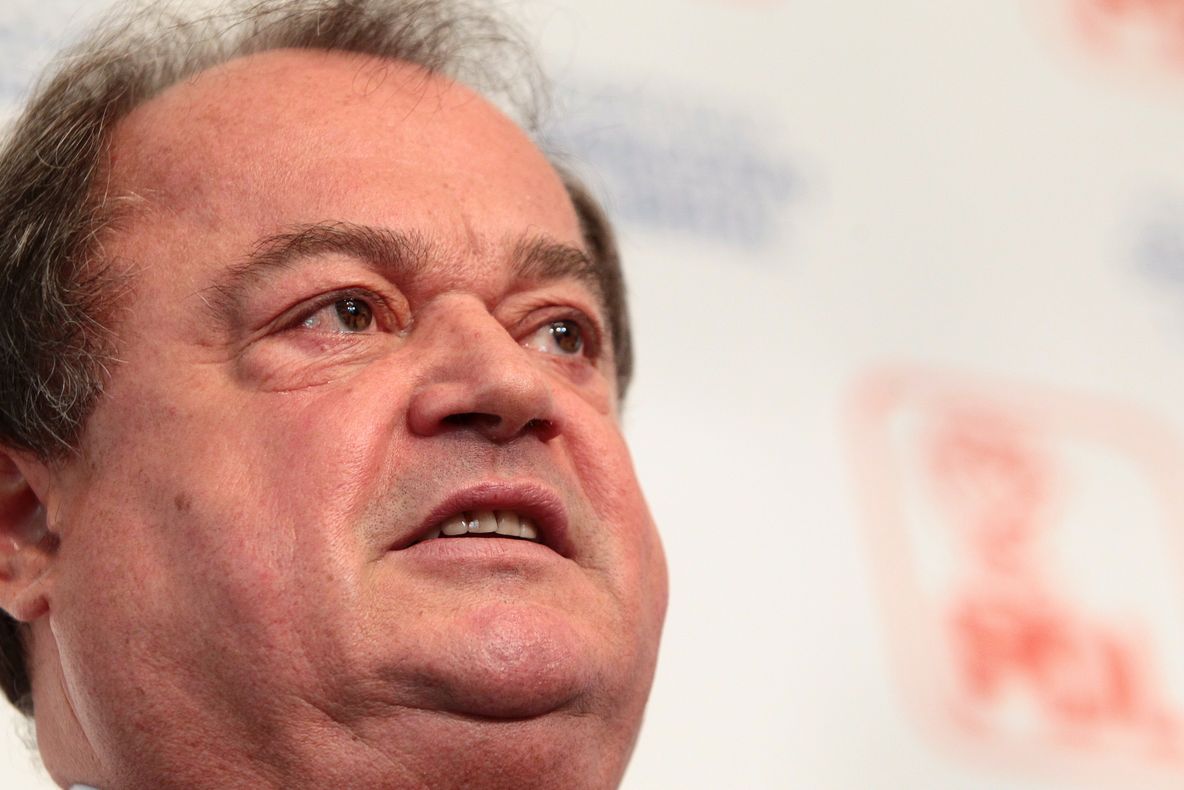 Blaga:Neinvitarea lui Băsescu la aniversarea Senatului, o decizie profund greşită, nu ne face cinste