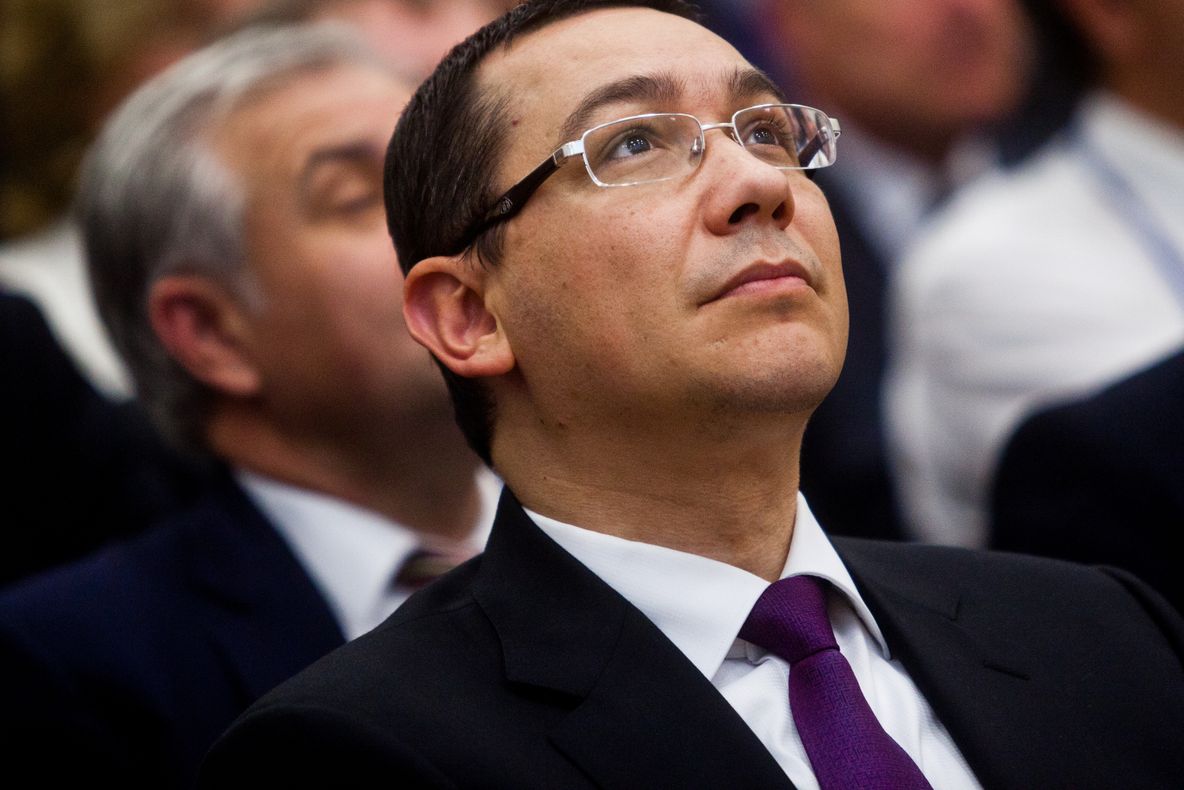 ŞEFUL DE CABINET al lui PONTA, AUDIAT la DNA. Ponta: "Foarte bine!"