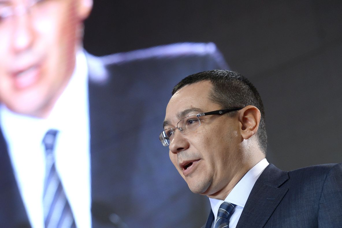 PDL cere DEMSIA lui Ponta: A transformat Guvernul într-un loc de întâlnire al amatorilor de corupţie