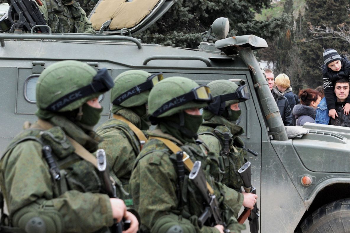 NATO: Pătrunderea tancurilor rusești în Ucraina, o escaladare gravă a crizei 