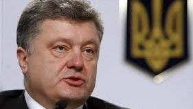 Petro Poroşenko a discutat cu Angela Merkel despre agravarea situaţiei în estul Ucrainei