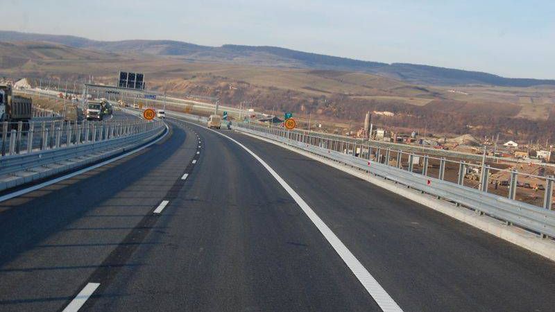 Băsescu: România nu poate utiliza fondurile de coeziune pentru că nu are Master Plan pe Transport