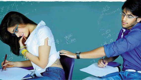 GATA CU FIŢUICILE! Cum COPIAZĂ TINERII la examene, în ERA TEHNOLOGIEI