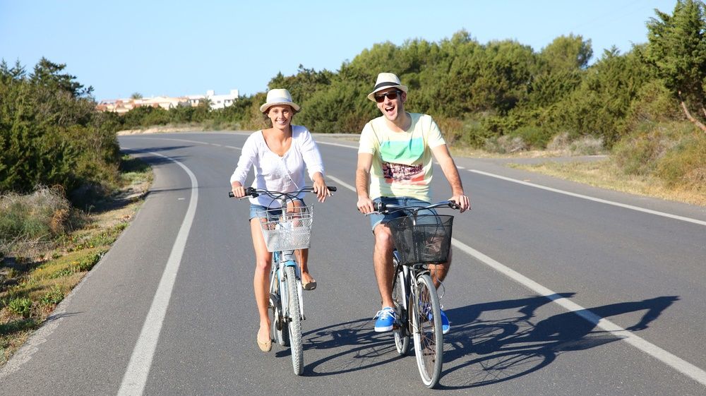 FRESH-REFRESH. Mersul pe bicicletă, sănătate curată