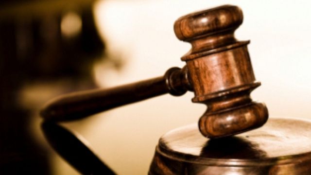 Militar condamnat la patru ani de închisoare pentru complicitate la tâlhărie şi furt