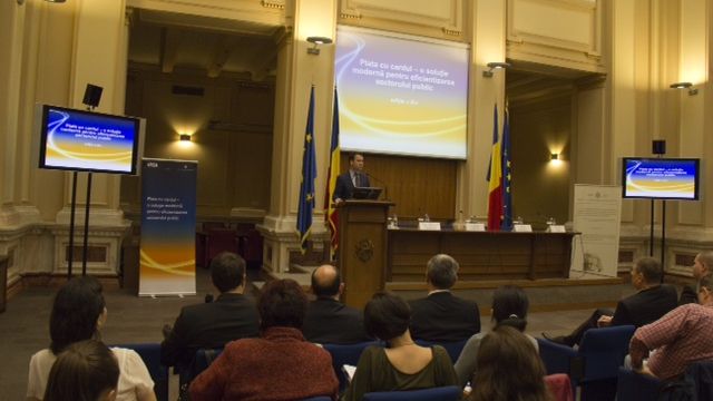 BNR a cumpărat fotolii de 80.000 de euro