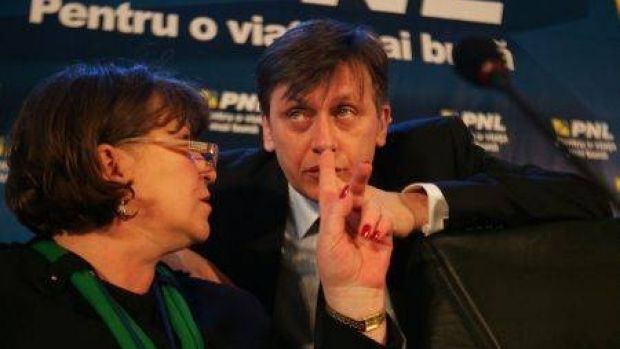 Antonescu a "clarificat" în Delegația Permanentă "mizeria" făcută de Norica Nicolai