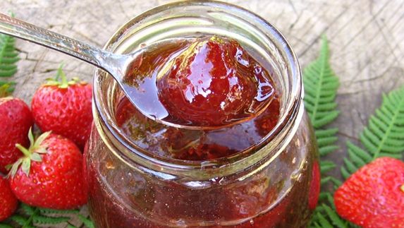 Dulceaţă de căpşuni. Reţetă simplă şi rapidă