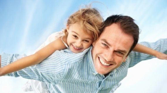 ULUITOR. Ce influenţă au taţii asupra vieţii sexuale a fiicei lor