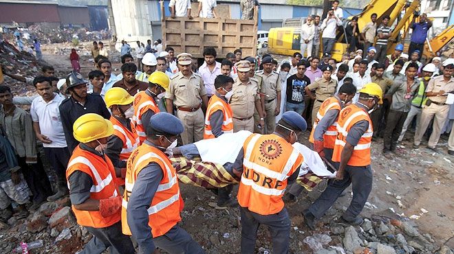 Cel puţin 20 de morţi după prăbuşirea a două clădiri în India