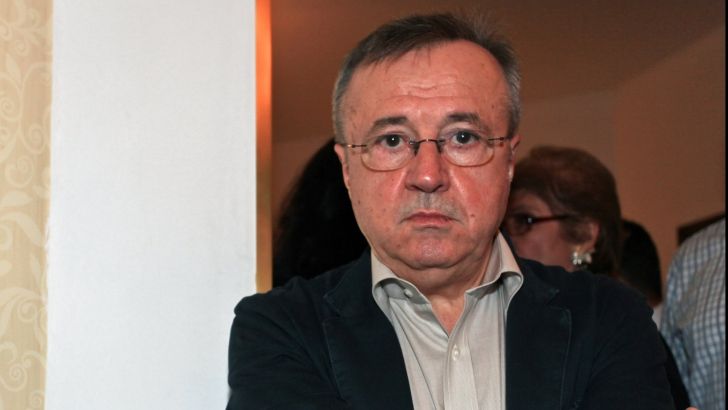 CRISTOIU: Ponta a răspuns apelului lui Dan Diaconescu. Aţi mai pomenit o asemea prostie?